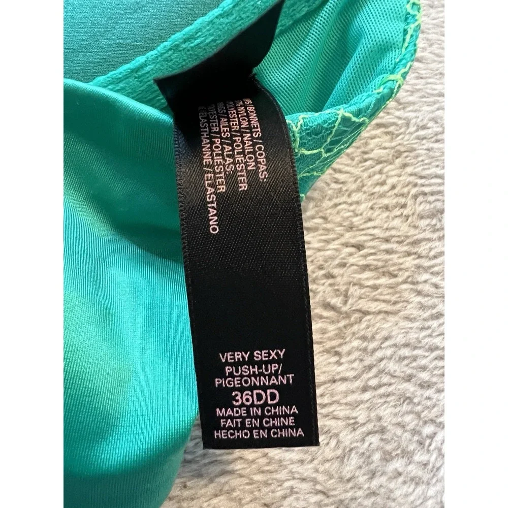 Victoria's Secret Womens Bra 36DD Green Very Sexy Push Up Lace Racerback
